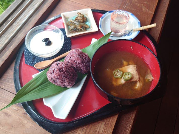 奥明日香さらら